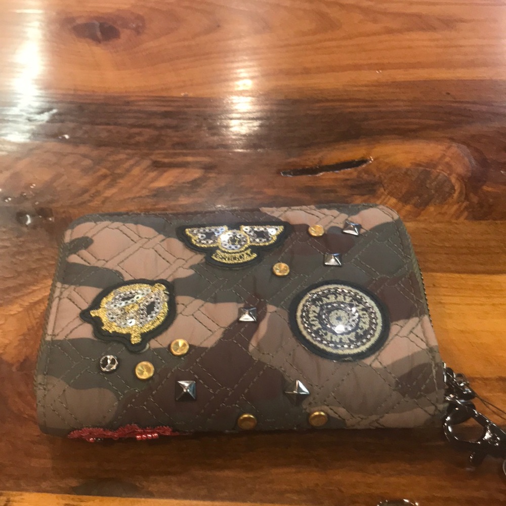 Wallet - Picture 3 of 6
